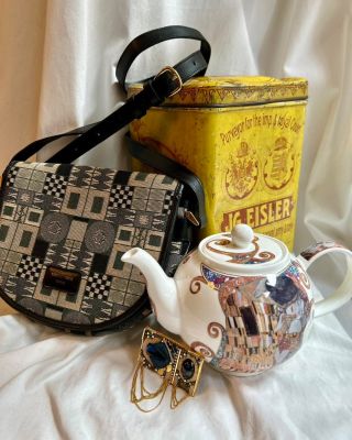 NĚMECKÁ #4 I Vídeňsko & umělecká Unikátní kabelka značky Ver Sacrum rakouské firmy Schneiders, jejíž módní doplňky...